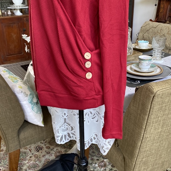 NWT AMASOO Burgundy Top Size L - Picture 10 of 12